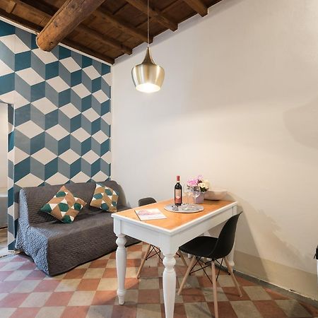 F6 - Santa Croce One Bedroom Flat For 2 Or 3 Guests Florence Luaran gambar