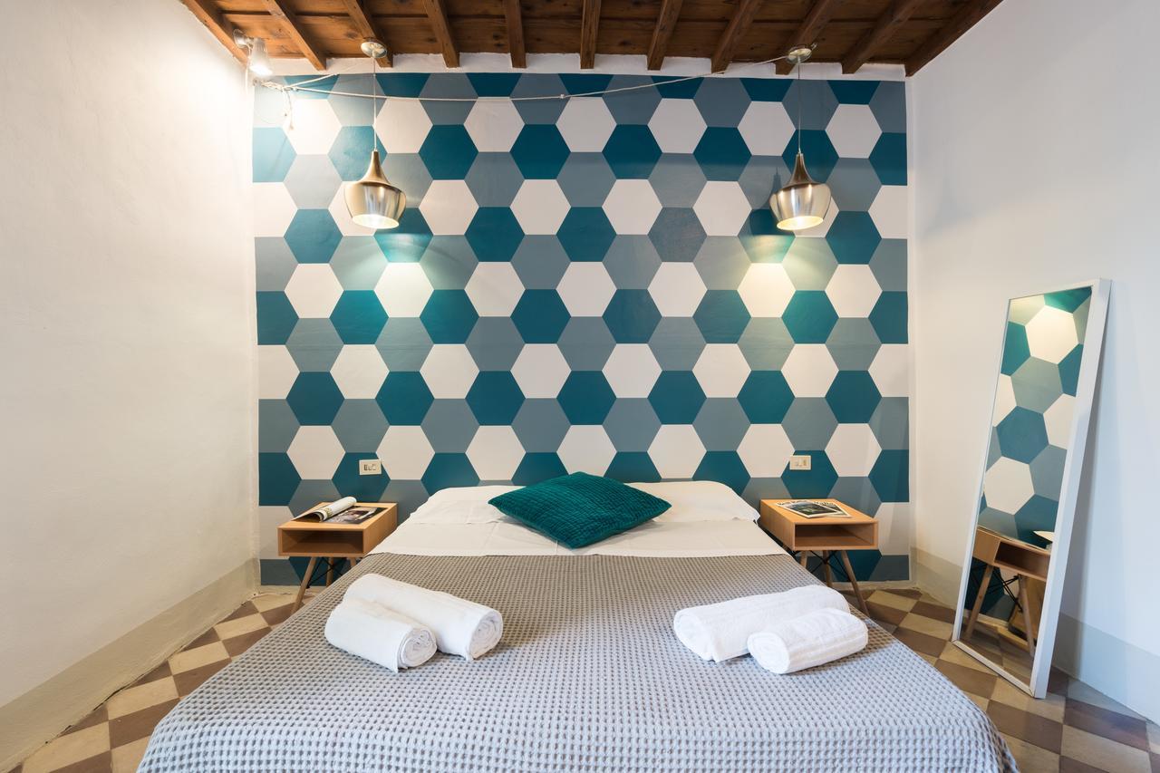 F6 - Santa Croce One Bedroom Flat For 2 Or 3 Guests Florence Luaran gambar