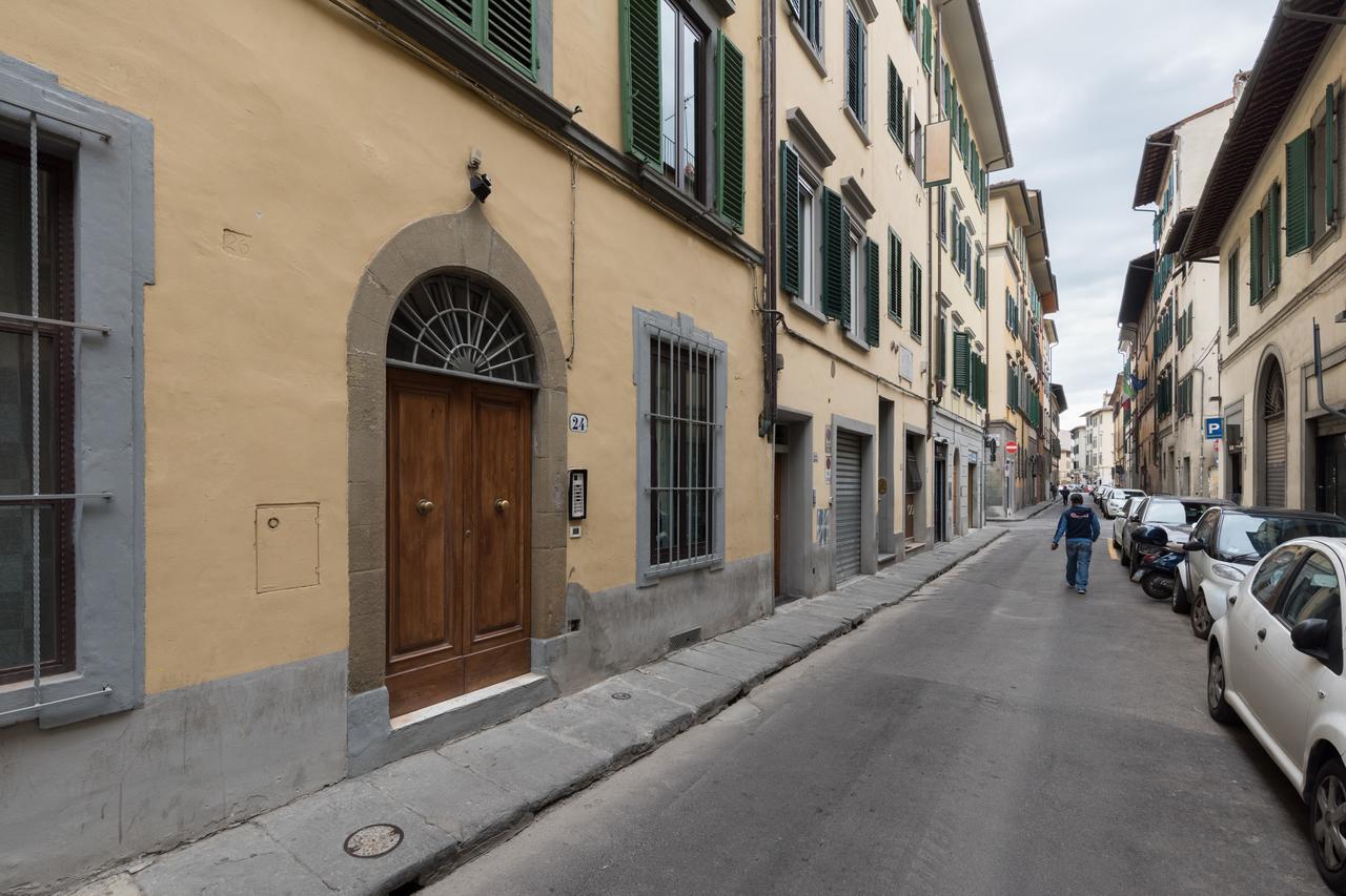 F6 - Santa Croce One Bedroom Flat For 2 Or 3 Guests Florence Luaran gambar