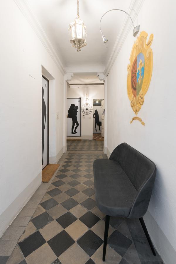 F6 - Santa Croce One Bedroom Flat For 2 Or 3 Guests Florence Luaran gambar