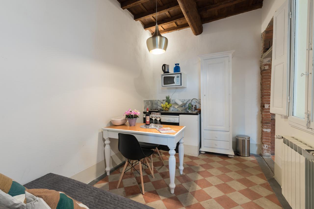 F6 - Santa Croce One Bedroom Flat For 2 Or 3 Guests Florence Luaran gambar